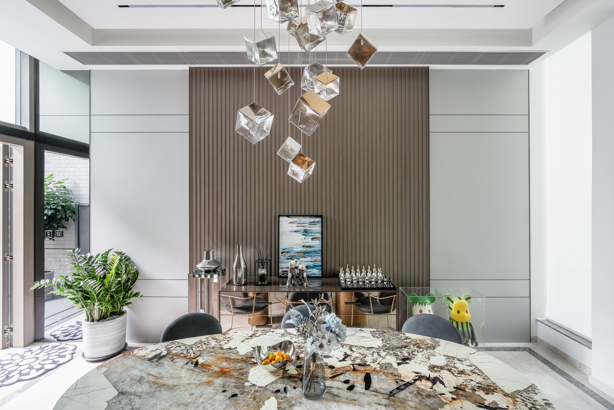 Summer Interior Design Ideas to Keep Your Home Cool