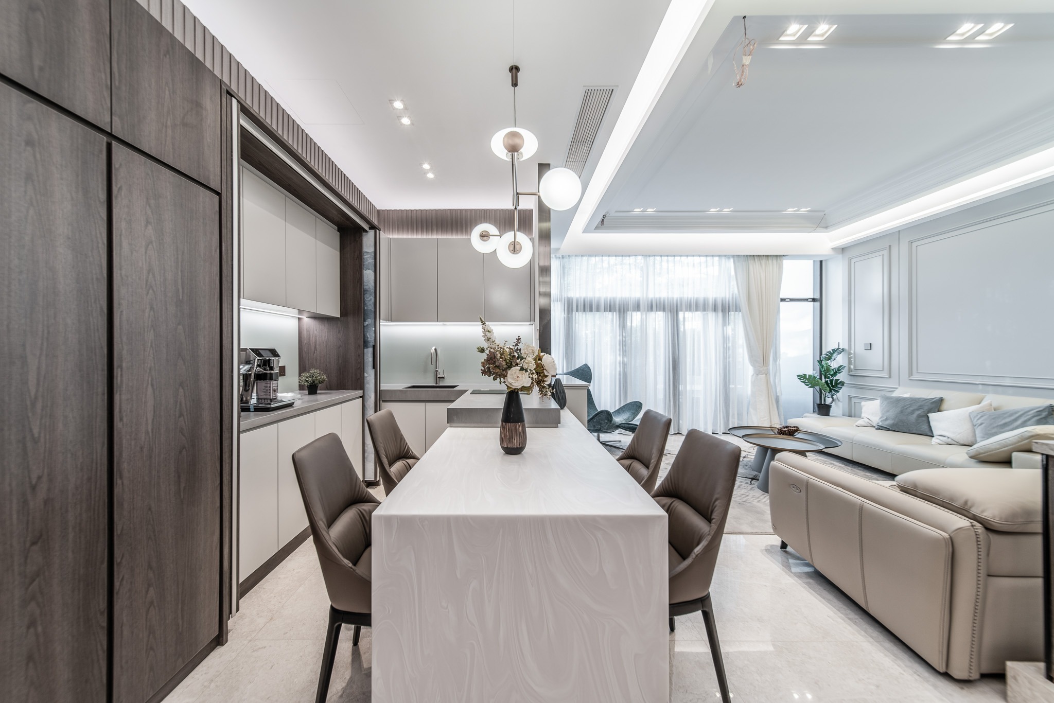 Space Saving Hacks for Small Apartments